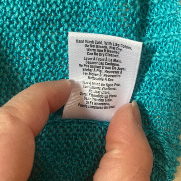 DKNYC Turquoise linen blend shrug - Picture 5 of 7